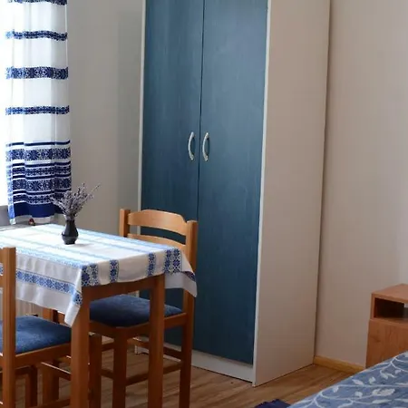 Gerecse Vendeghaz Guest house Sutto